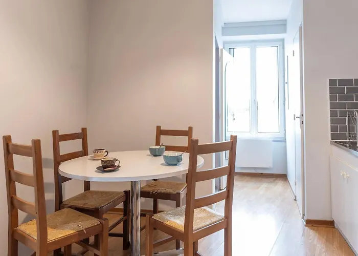 Apartman Grand ? 35m² ? Centre ? 4pers/2lits ? Cuisine ? Wifi Candé