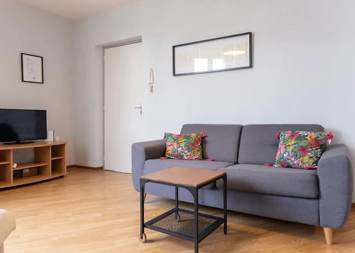 Grand ? 35m² ? Centre ? 4pers/2lits ? Cuisine ? Wifi Candé